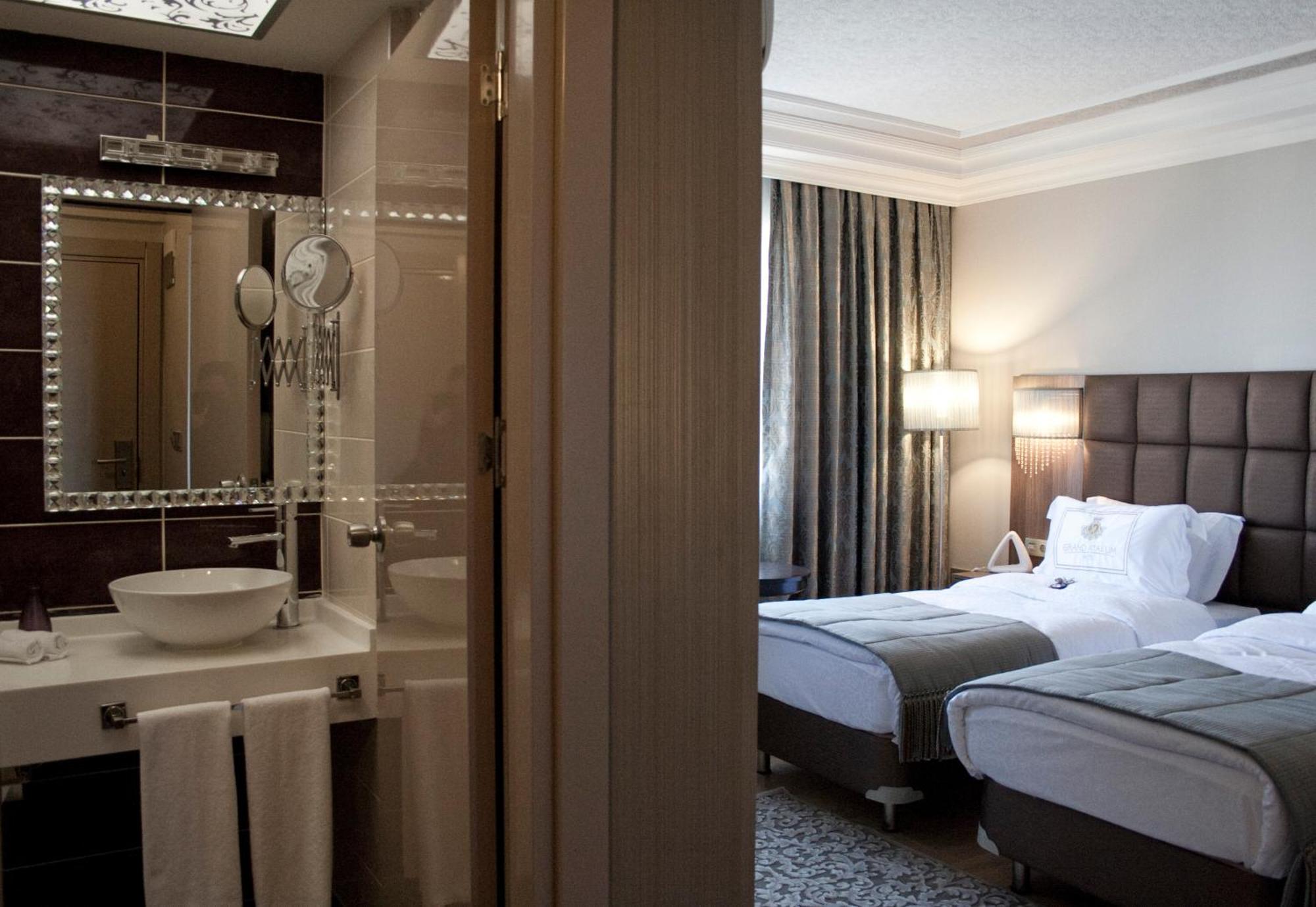 Grand Atakum Hotel Samsun Eksteriør billede